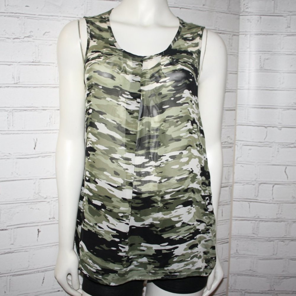 🌿🖤 Bobbie Brooks Sheer Camo Blouse · Size L